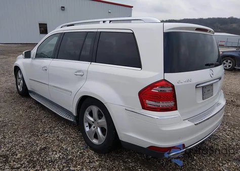 2011 Mercedes-Benz Gl 450 4Matic z USA, uszkodzony, nr VIN 4JGBF7BEXBA729642